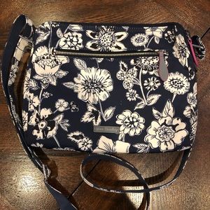 Vera Bradley CrossBody Midnight Floral